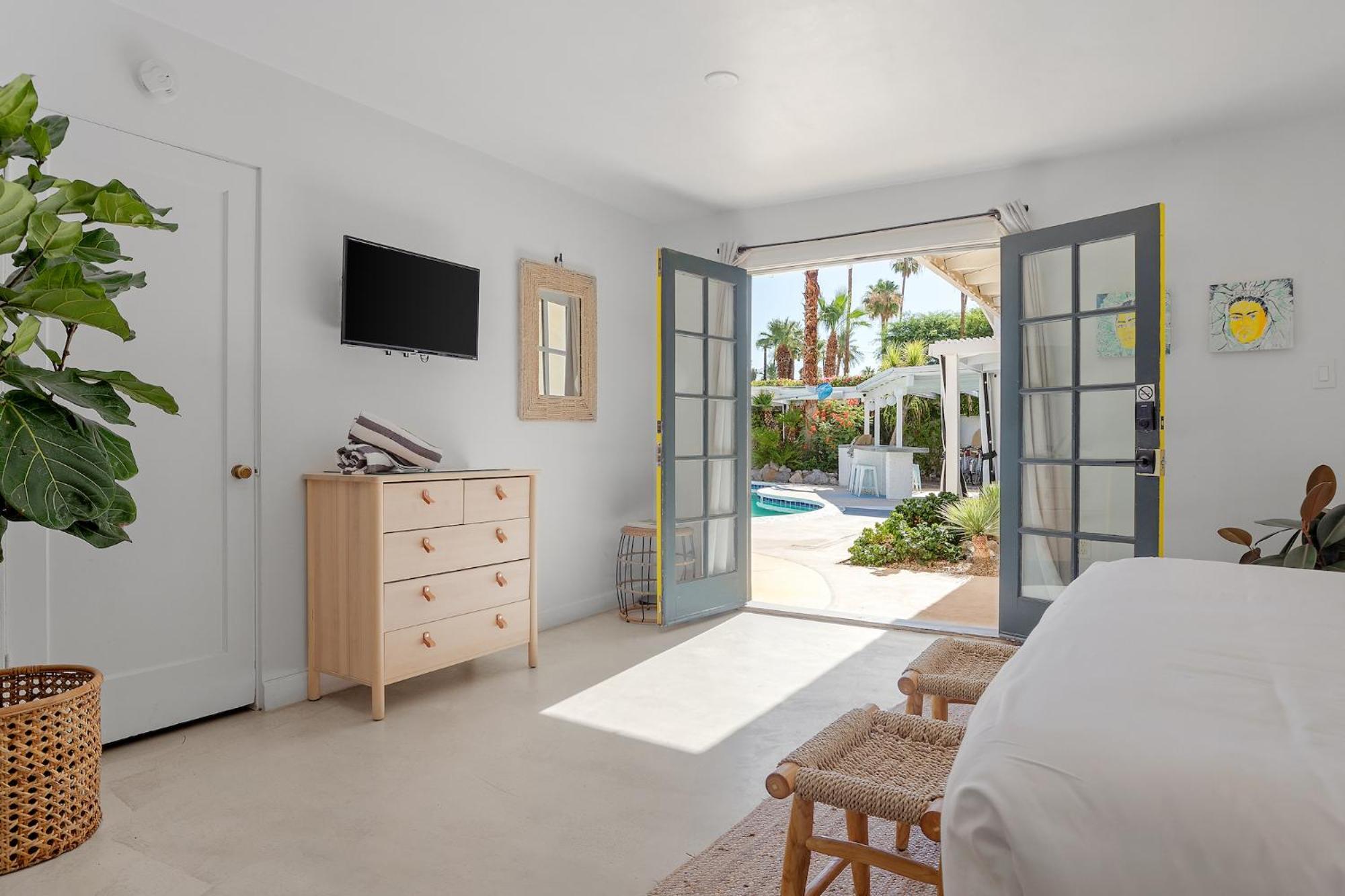 Spirit Of Sofia Hotel Palm Springs Bagian luar foto
