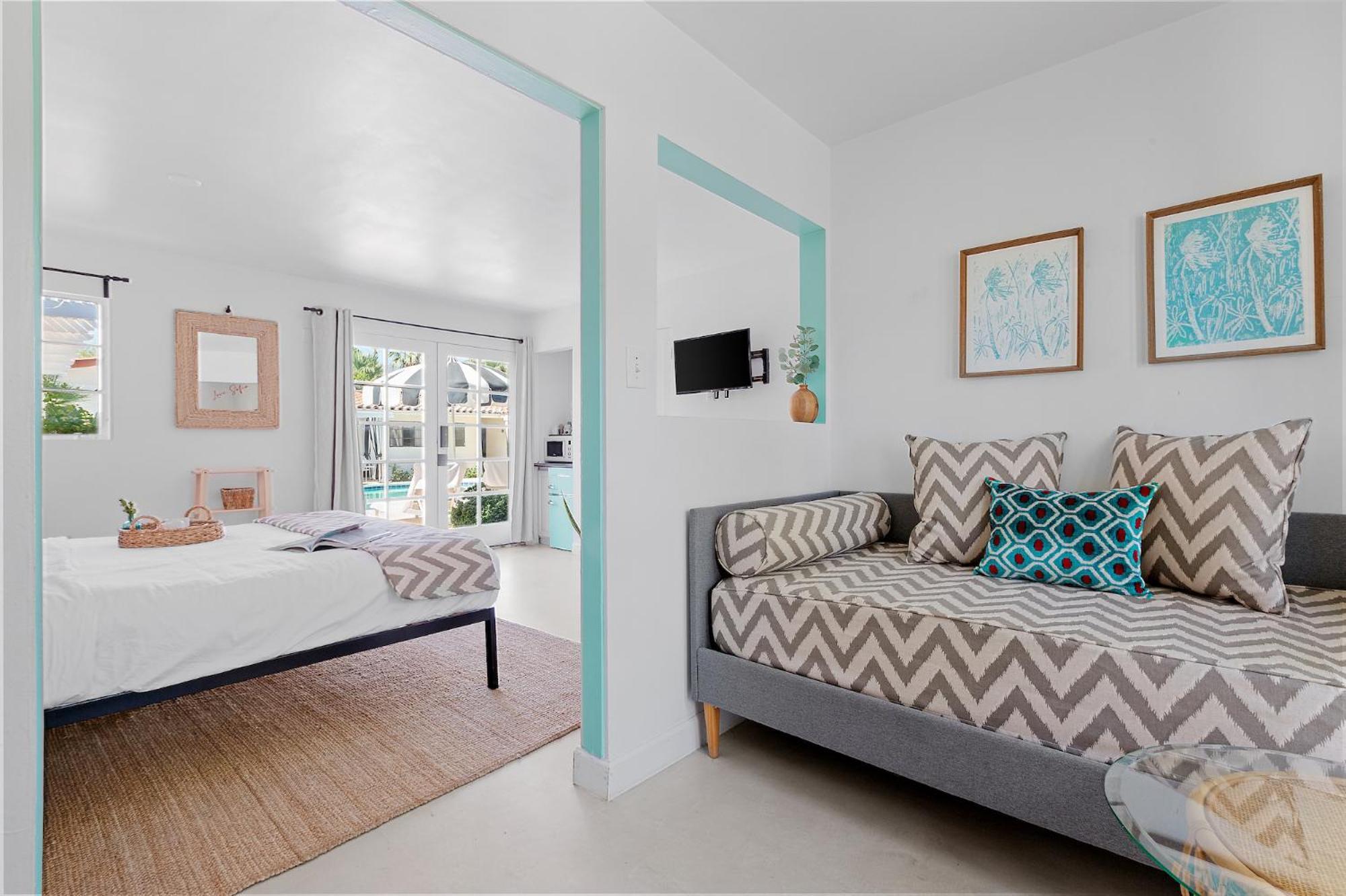 Spirit Of Sofia Hotel Palm Springs Bagian luar foto